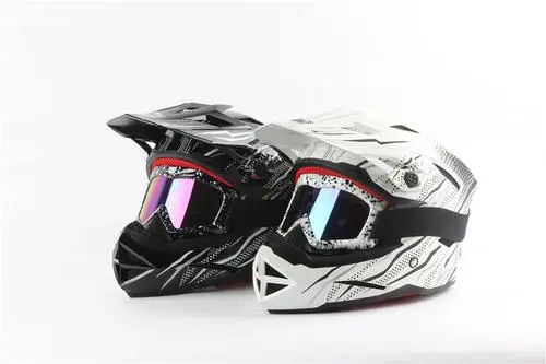 三线立式加工中心850plus机加工“头盔模具”成新网红,即将带来一波新热潮?(图1) 三线立式加工中心850plus机加工“头盔模具”成新网红,即将带来一波新热潮?(图1)